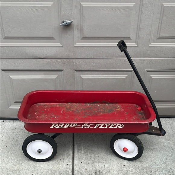 Red Kids Wagon - Picture 1 of 1